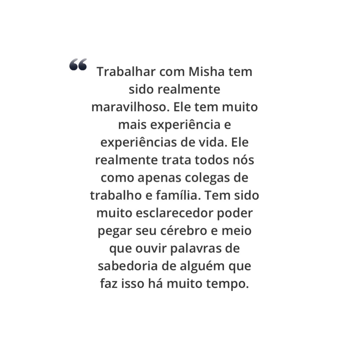 🦇| O cast de Gotham Knights falando sobre o Misha Collins durante uma entrevista no SCAD TVfest: 

“Ele fazia geléia em casa com as próprias mãos para o Natal e dava potes de geléia para todos nós.”