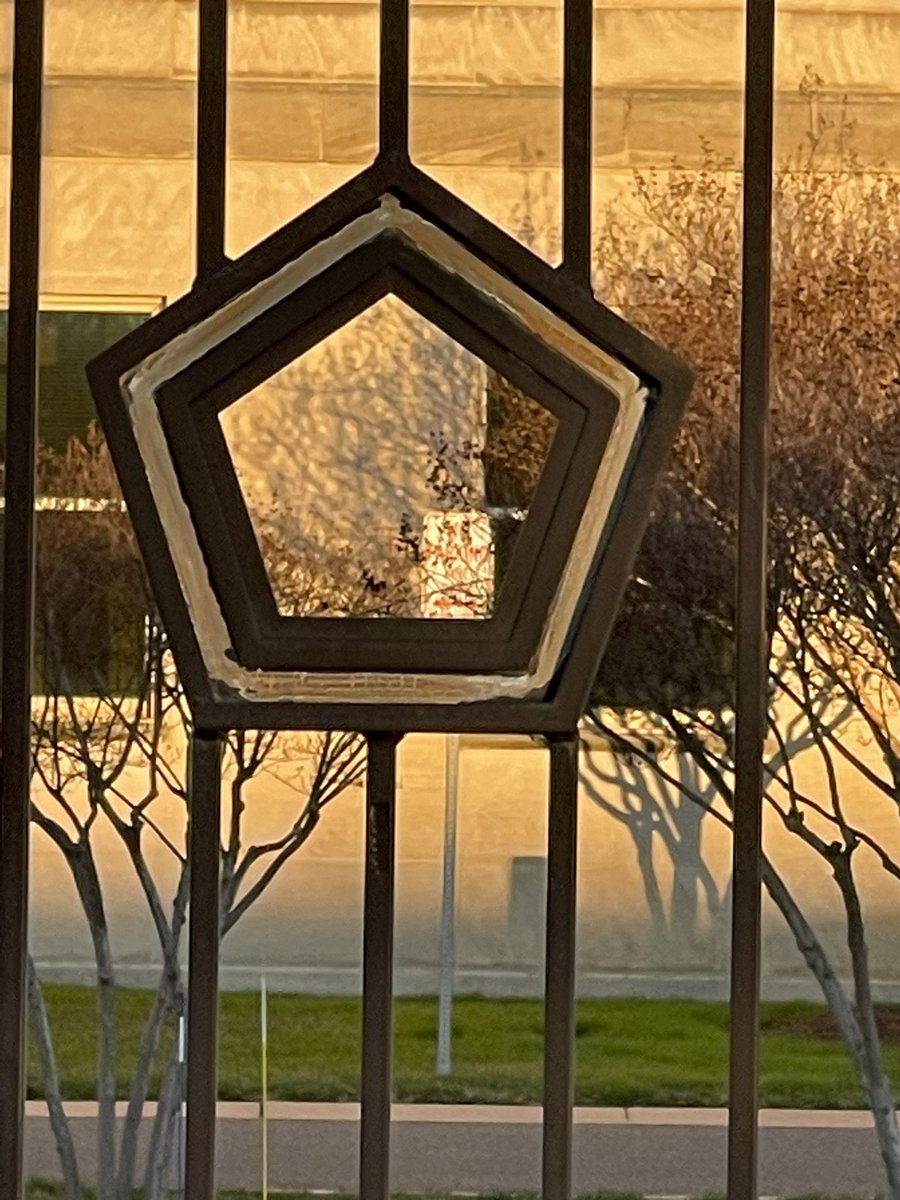 HSingh_OSU's tweet image. Excellent IDG meeting by @ncats_nih_gov @DruggableGenome  .. hope more interest will be generated in Chloride intracellular channels #clics