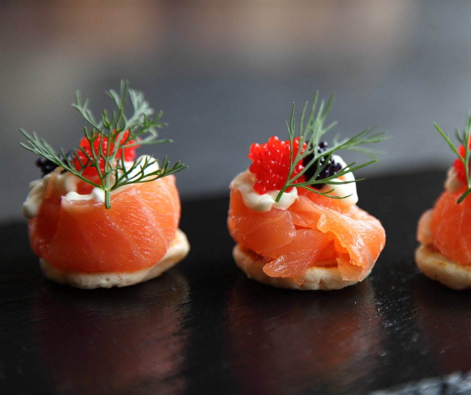 trevorjonesart's tweet image. Are you attending #CastleParty2023? Guests are in for a real treat with catering by Chef Julien Larmier and his team. 3 days/2 nights of BBQs, traditional pig roasts + lots of vegetarian options.

trevorjonesart.com/castle-party-2…

🏰☝️  Get your tickets from $350 (food &amp;amp; bar inclusive)