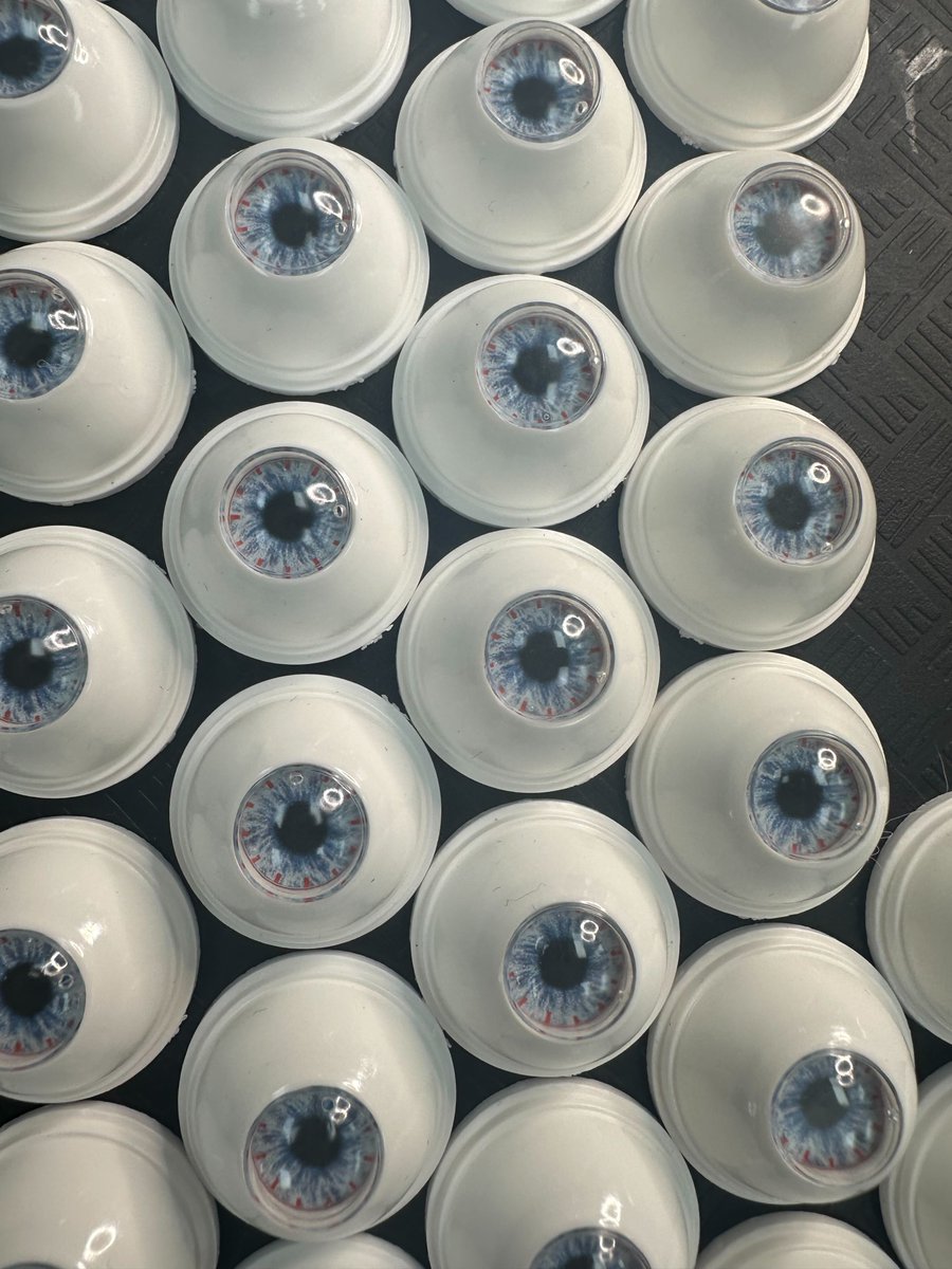 simuleye's tweet image. We got what you’re looking for! Lifelike models, genuine experience, and a committed team always ready to address your inquiries. #SimulEYE #Ophthalmology