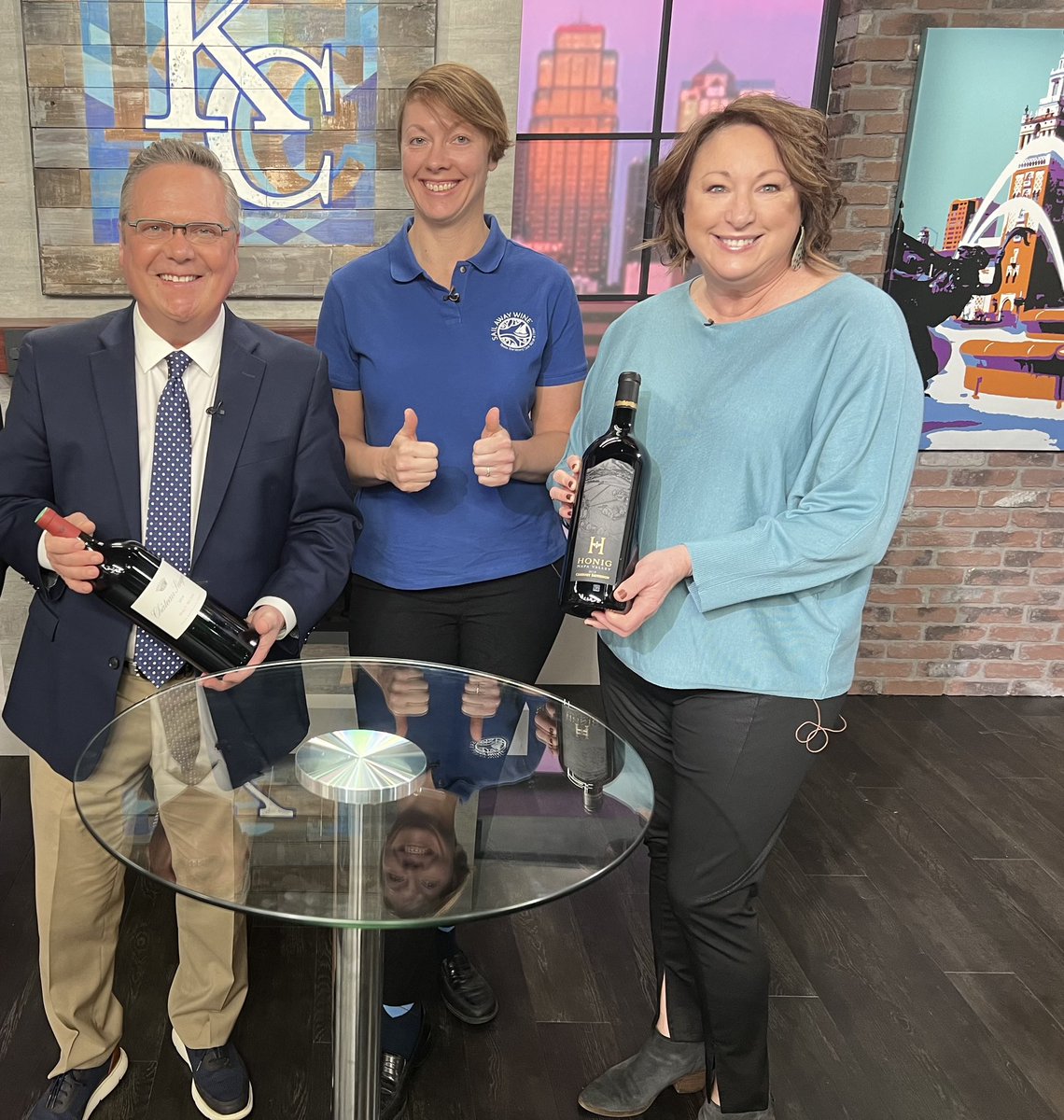 SailAwayWine's tweet photo. Getting ready for the Sommelier Showdown Final event this evening at 6pm 🍷 Thank you Nick Vasos and @fox4kc !
Join us and @HopeHouseKC tonight! #northkc #letsgosailaway #kansascity https://t.co/KZkfGFHhnv