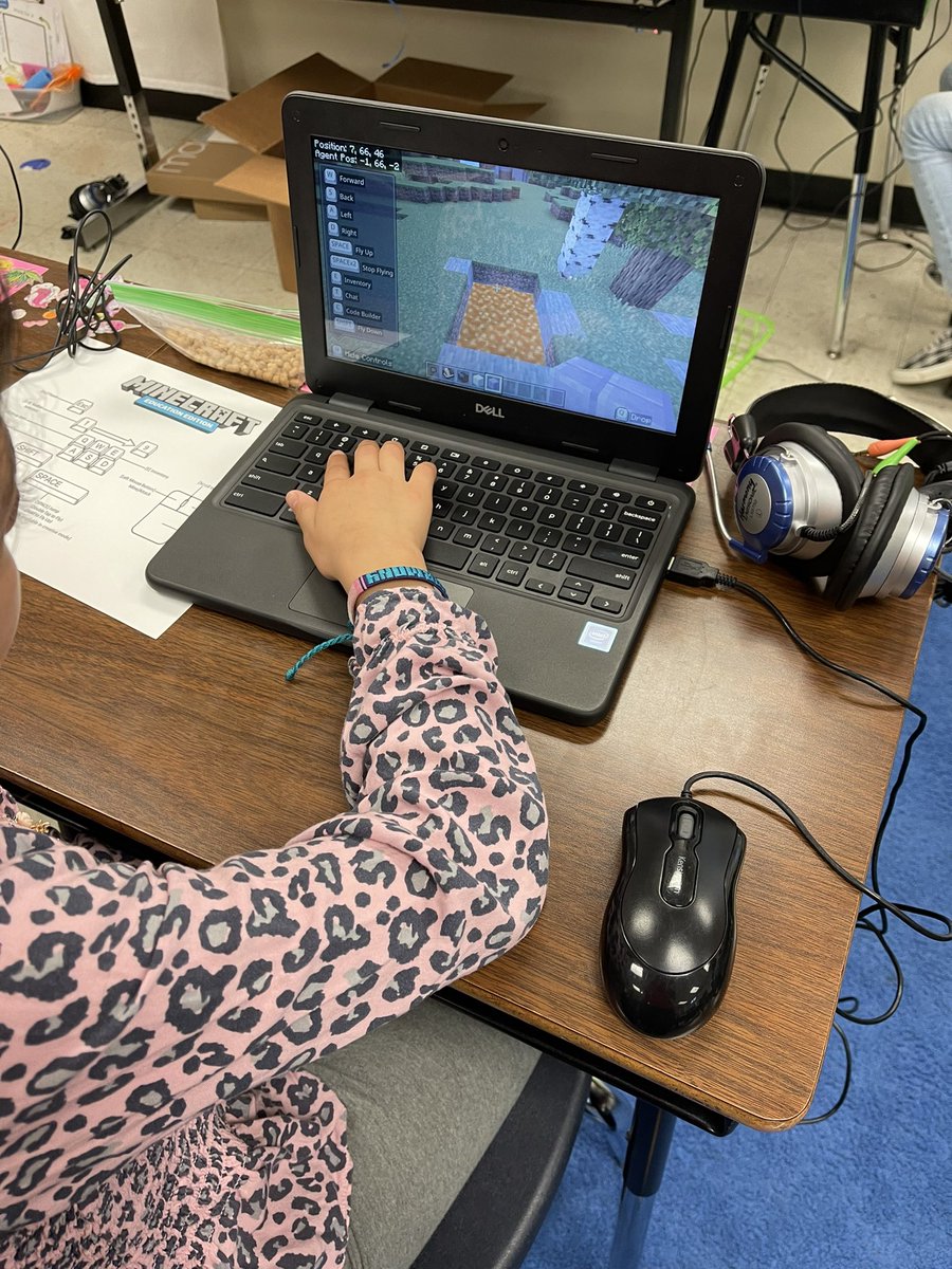 Thank you @MLBrowning73  and Ms. Smith for sharing your classes with me. I love the Math language and excitement students expressed during this area and perimeter lesson on @PlayCraftLearn Minecraft Education! They’re ready to use in a station! @NISDAcadTech @NISDCNE  #NISDcoach