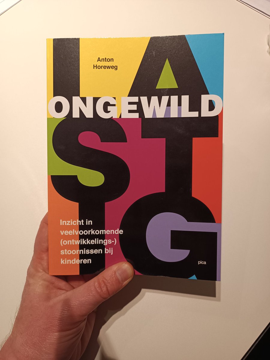 Boeiende invulling voor mijn avond gevonden in de brievenbus! Bedankt <a href="/Uitgeverij_Pica/">Mark Veerman | Pica</a> en proficiat @meesgroep8! Zeker benieuwd naar het eerste hoofdstuk... 😉