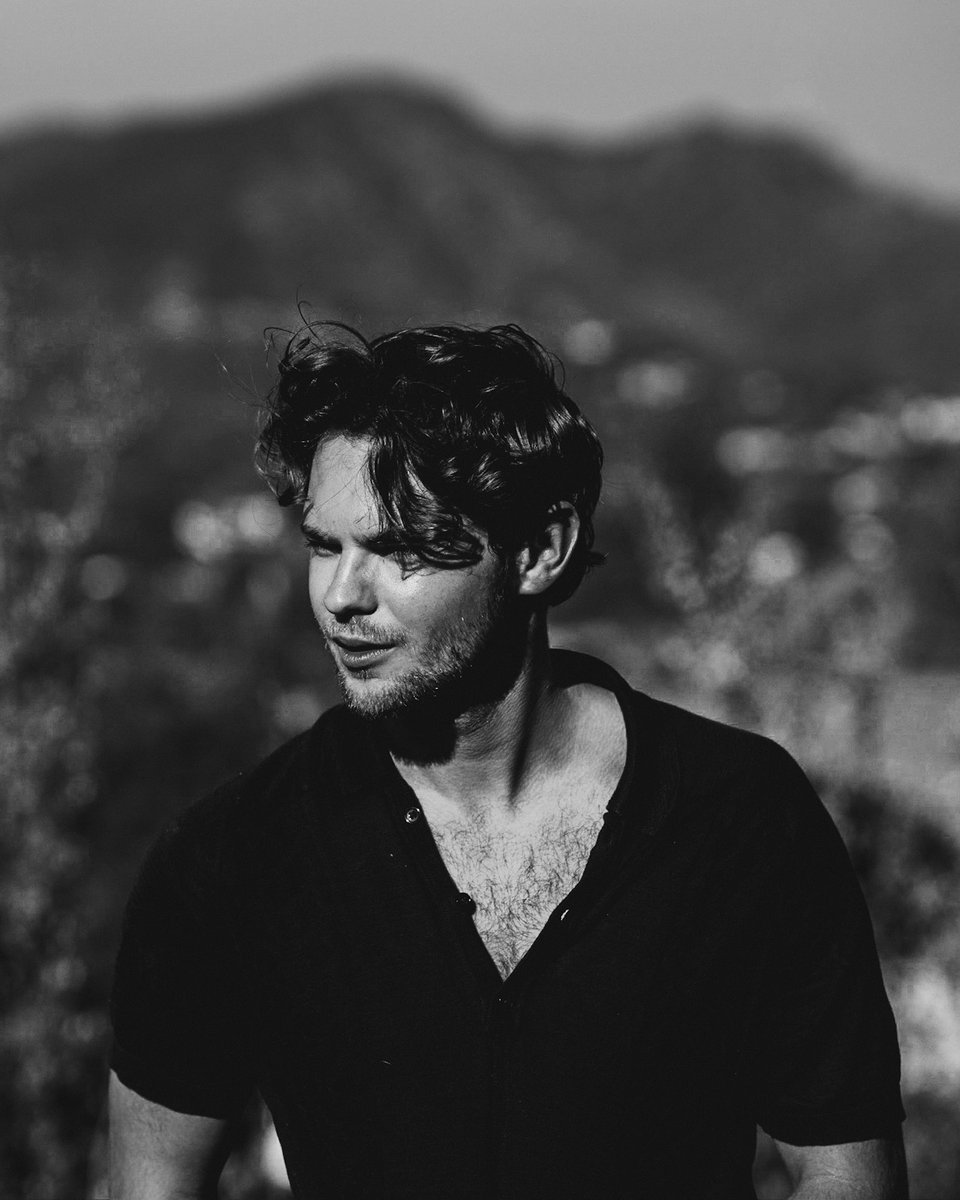 Robbie Kay tweet media