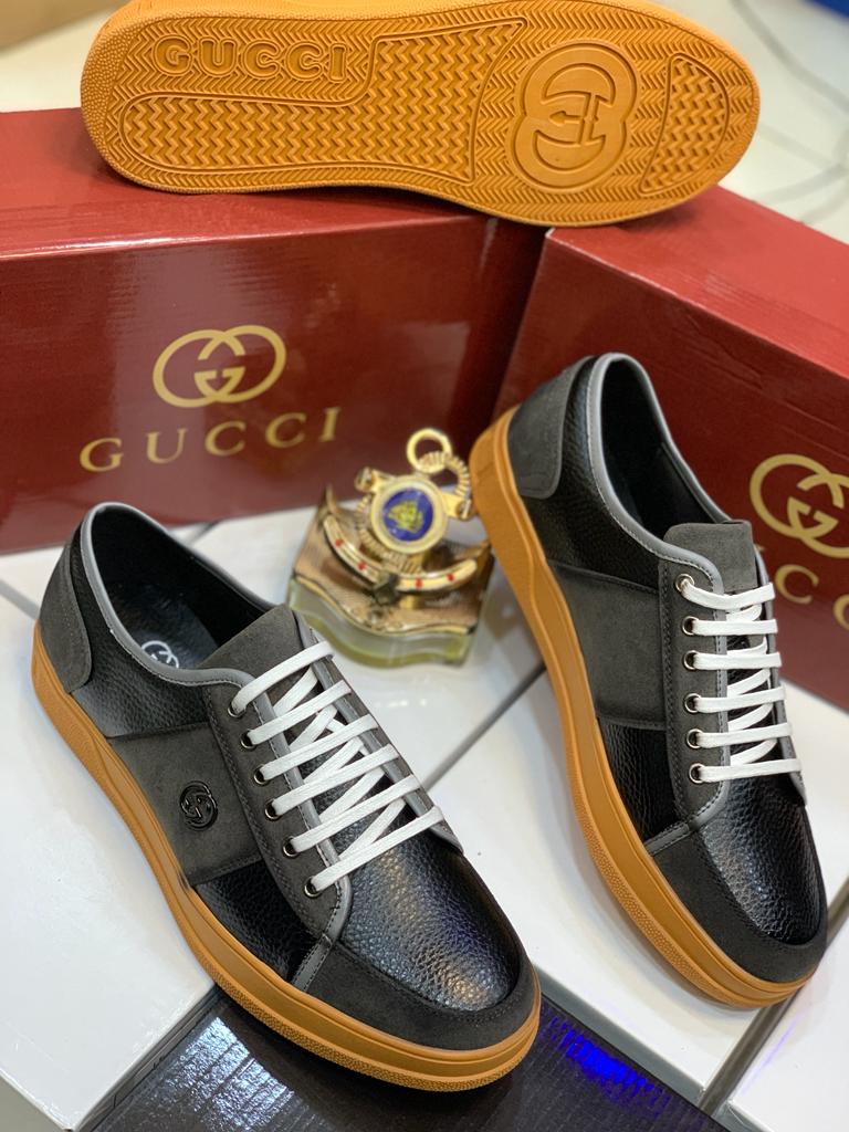 comradeshoes1's tweet photo. Size 40 to 46 available now. 26k each. Please retweet. https://t.co/PcadVOkUfA