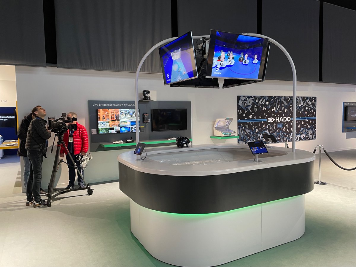 EricssonSoftw's tweet photo. At our #5GCore and hybrid-cloud area, we’ve been fortunate to have the opportunity to answer customer questions on:
 
👉 Why go to 5G Standalone
👉 How Ericsson dual-mode 5G Core can help to introduce 5G SA
👉 Why cloud-native is crucial https://t.co/dHbYX30c6s