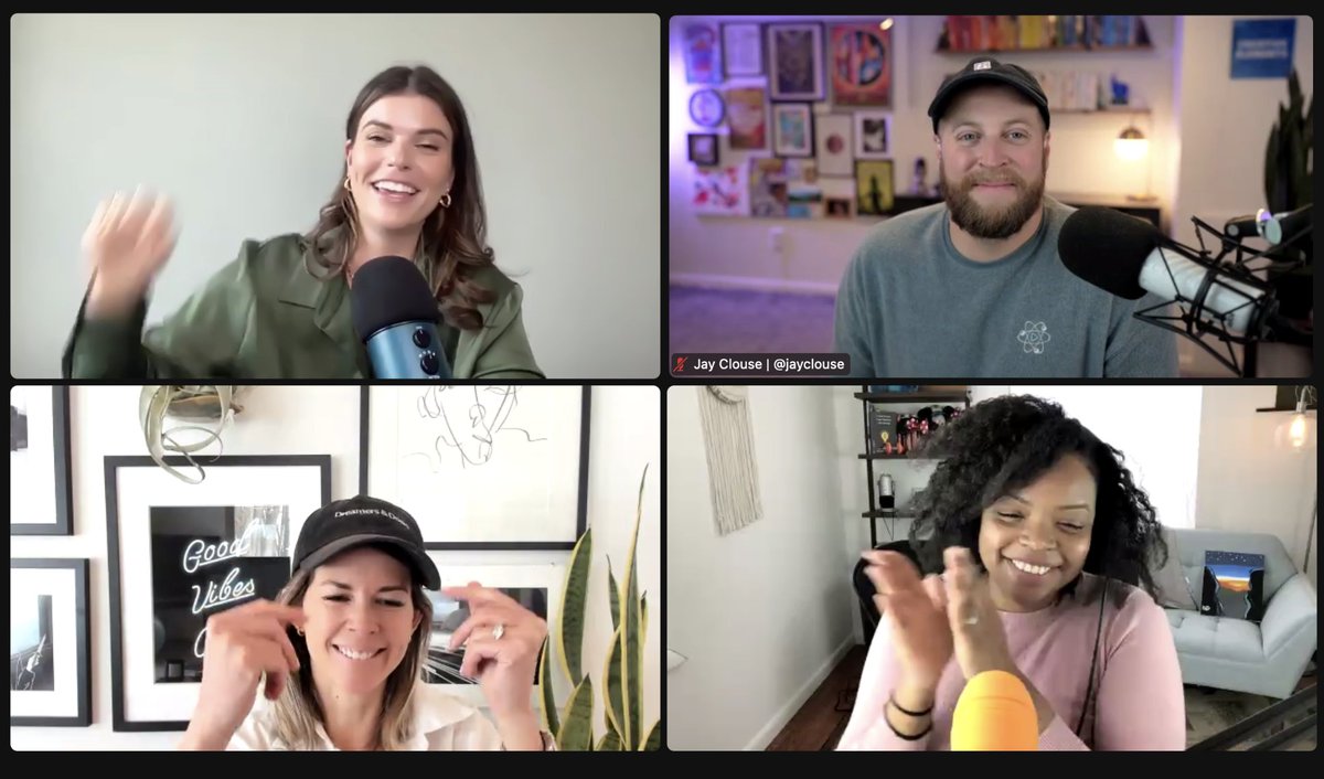 💪 What a powerful and inspirational panel of successful community leaders at the Momentum Summit!
@TheThoughtCard of <a href="/WOCPodcasters/">WOC Podcasters (Women of Color)</a>
@GescheHaas of <a href="/dreamyhumans/">Dreamers & Doers</a> 
<a href="/jayclouse/">Jay Clouse</a> of Creator Science
<a href="/alexisteich/">Alexis Teichmiller</a> of <a href="/circleapp/">Circle</a> 

Register to get the recording! circl.ink/momentum-summit