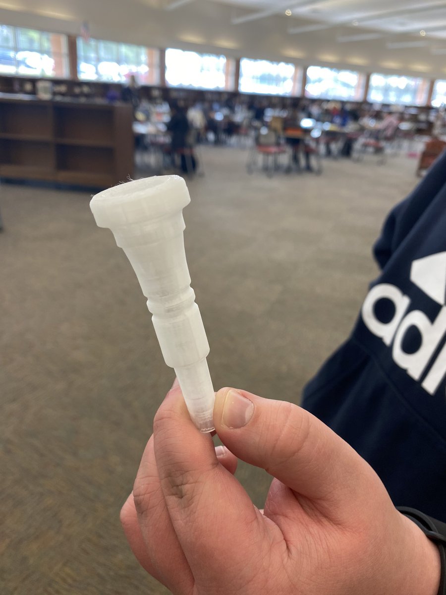 rchlmc's tweet image. Yesterday our Teacher Cadets came for a lesson on 3D printing where they learned how to design, and we had a great conversation on learning about STEM as future educators. One cadet is also in band and designed a trumpet mouthpiece! @SGHSStorm @JenniferRedfea4 #GCSlibrariesengage