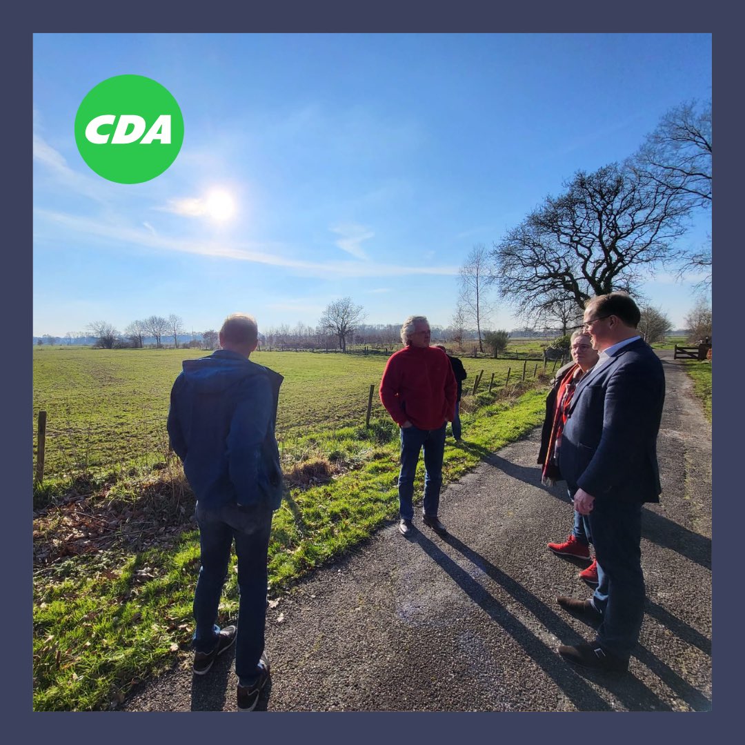 Middag in Opsterland!🍏

Vandaag begon in Siegerswoude met een 'Petear' met Plaatselijk Belang en direct belanghebbenden over woningbouw.🏠

Daarna gingen wij naar Wynjewald om te praten over pre mantelzorgwoningen waar CDA Opsterland zich al een aantal jaren voor inzet. 💪🏻