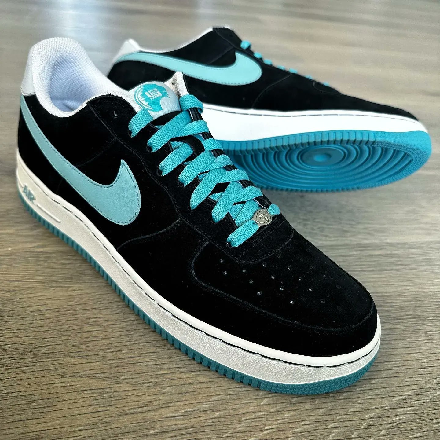 Tiffany And Co Nike Air Force 1 Low Sample