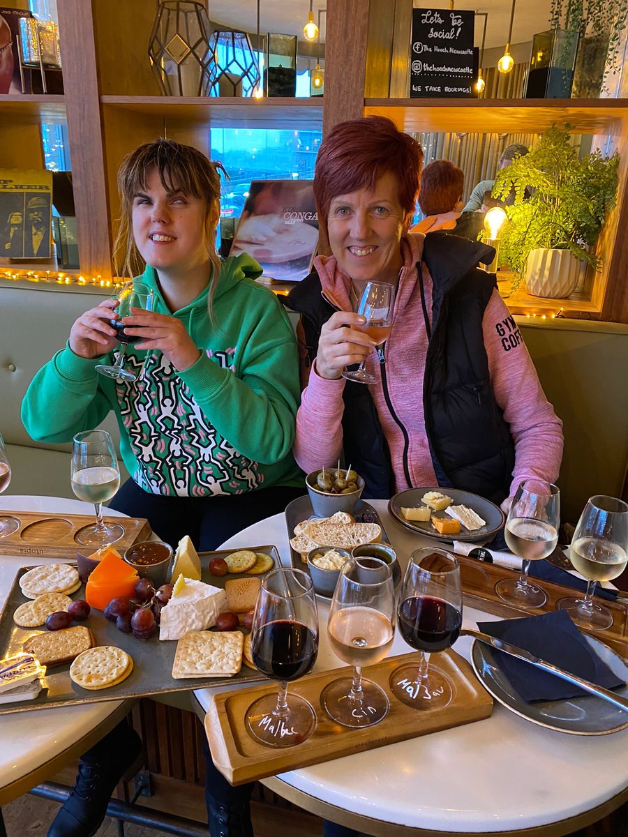 Wine and cheese night … just what I always wanted after six hours of travelling yestrday and  rehearsals this afternoon!!! #wine&cheese #thehooch #wineadventures #familyouting #starrittfamily #starrittspecial #newcastleadventures #outsidethebox