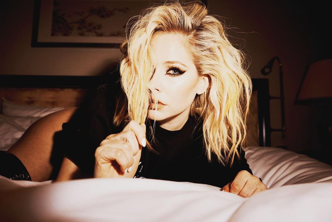 Best of Avril tweet media