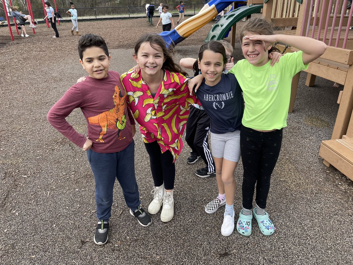 Wacky tacky day! Tweet by Lynlea