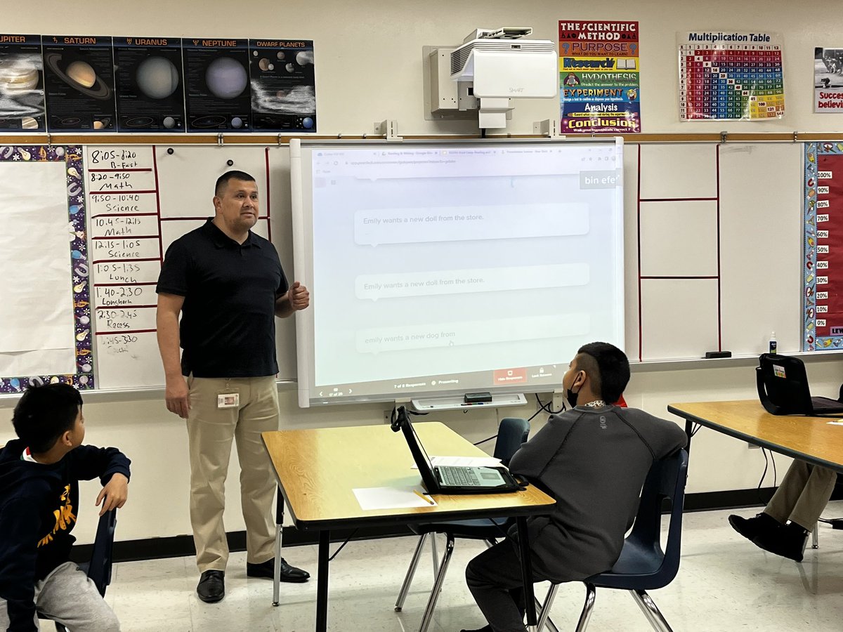 Tracey Willyard (@techietracey) on Twitter photo Visiting Lake Ridge Elementary and look who I #CaughtUsingTech - <a href="/bilingoED/">Eduardo Gonzalez M. Ed.</a> using <a href="/PearDeck/">Pear Deck Learning</a> for Telpas Bootcamp! <a href="/cedarhillisd/">Cedar Hill ISD</a> Visiting Lake Ridge Elementary and look who I #CaughtUsingTech - <a href="/bilingoED/">Eduardo Gonzalez M. Ed.</a> using <a href="/PearDeck/">Pear Deck Learning</a> for Telpas Bootcamp! <a href="/cedarhillisd/">Cedar Hill ISD</a>