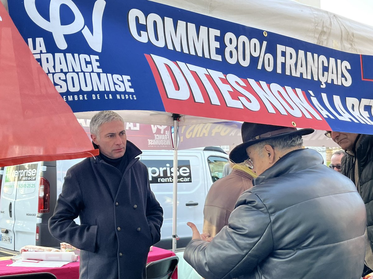 LegavreJerome's tweet photo. Aujourd’hui dans le cadre des Caravanes de l’union populaire à Château-Thierry dans l’Aisne, nous avons diffusé en porte à porte. Le jugement est sans appel : unanimité contre la réforme des retraites, et contre Macron. 
#CaravanePopulaire https://t.co/4IssynxzVE