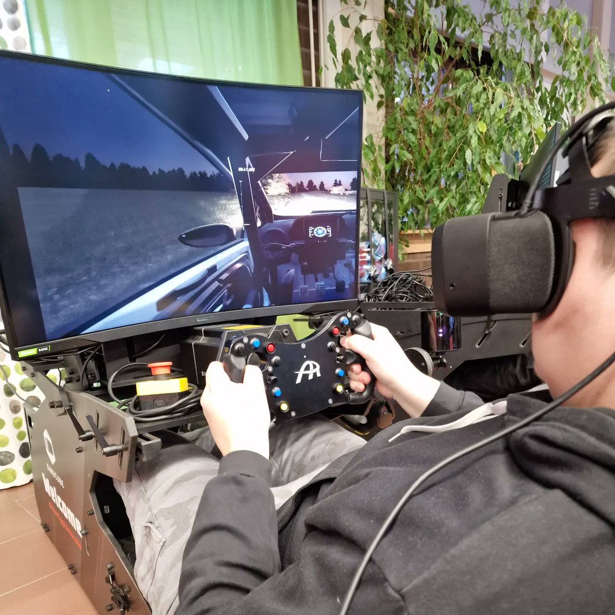 OPGG_FI's tweet image. Yesterday @OlliPahkala was also doing some important youth work by introducing sim racing to younglings in a small city of Pyhtää, hosted by Pyhtään Mopopaja. Guys were quite excited, thanks for having us!

#simracing #simracingfi #simracinghardware #simracingcockpit