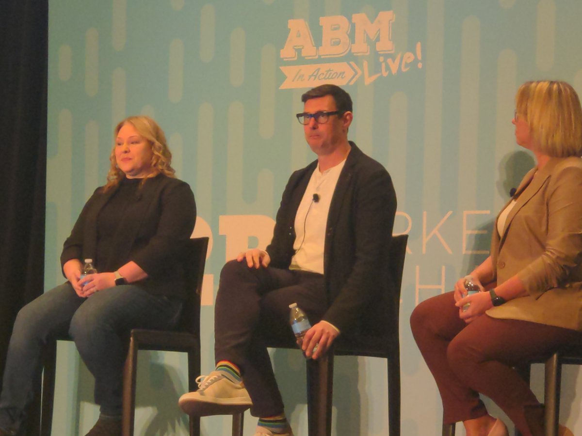 "We're in a world now where #B2Bmarketers have to pivot so fast." Think 'prescribed flexibility' when setting strategy. -Jaime Punishill, <a href="/ncino/">nCino</a> 
#b2bmx