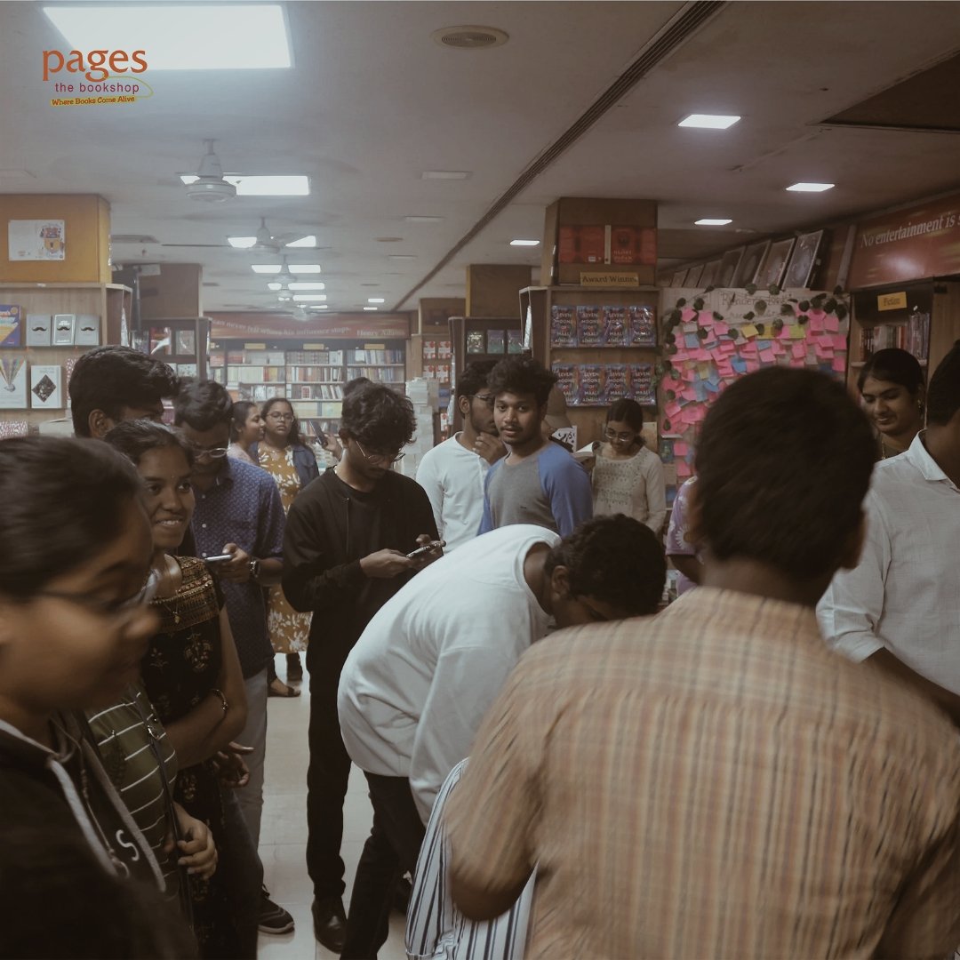 JbdPages's tweet image. Treasure hunt Event at pages

#bookstagram #Bookstore #treasure #event #events