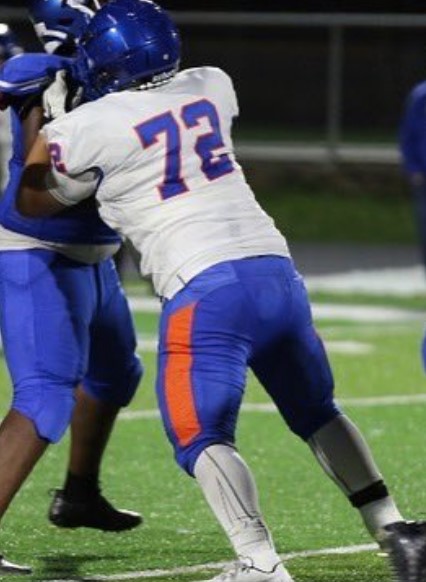 JUST RELEASED THIS MORNING #IHSA 
Talking With Fenton Big Man Thomas Klos Class Of 2025
@thomasklosOLDL 
<a href="/FentonHS/">Fenton HS Dist. 100</a> 
<a href="/FHSBisonFB/">FentonHSFootball</a> 

LINK:
deepdishfootball.com/single-post/ta…