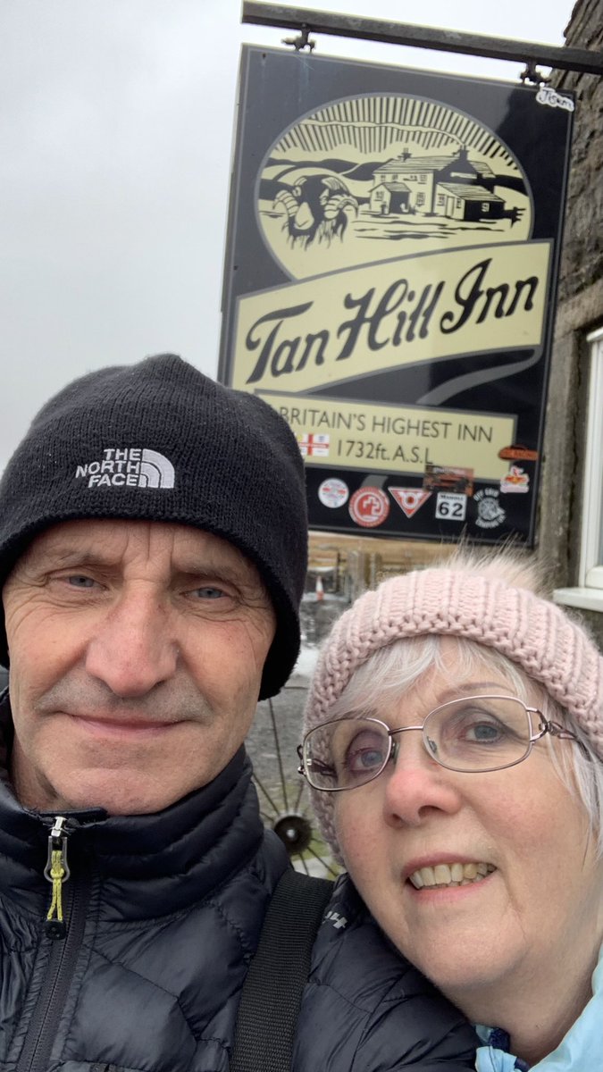 KirkStan's tweet photo. Enjoying my (Fake) Birthday #NotALeapYear with @Lynne_Kirk in the #TinTent ๐ @tanhillinn Bit of a bimble on the #PennineWay, a few beers and a lovely meal later. https://t.co/vfejtnJZfL