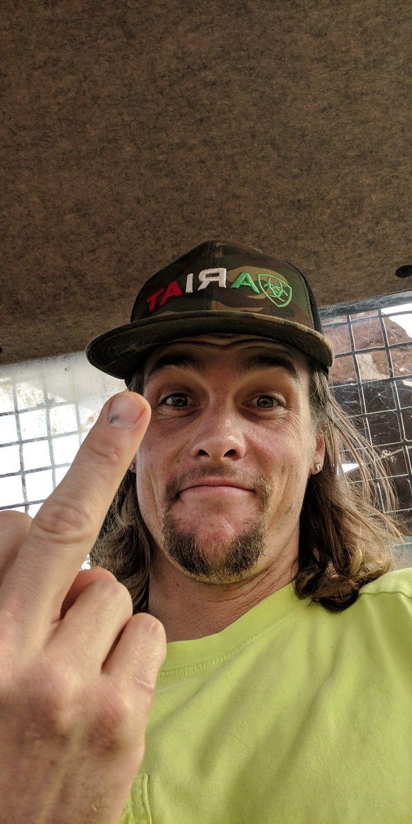 Hoffman253's tweet photo. @mkmartonik  that was a fund raiser to cunt glad to know your "be kind statement it's full bullshit" have a shitty day https://t.co/eZQy258ejn