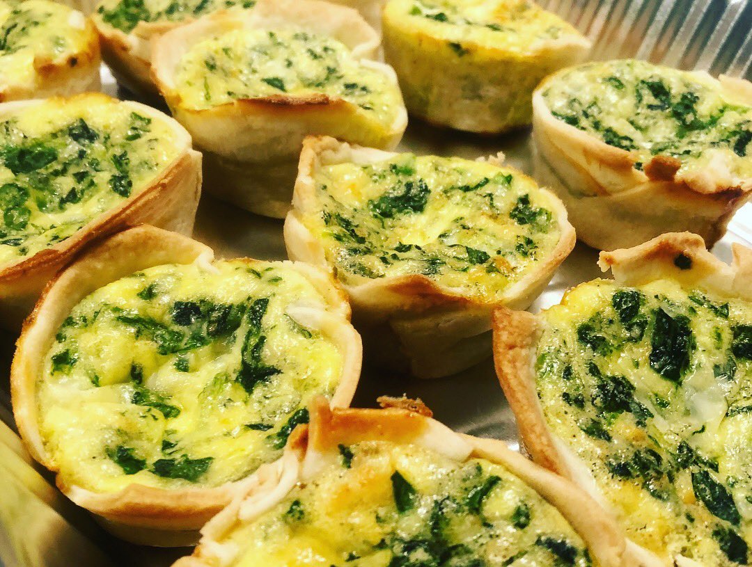 EYHOEdibles's tweet photo. Spinach 🌿+ Egg 🍳Individual Quiche 

These quiches are standard on my brunch menu, and always well loved!

#quiche #miniquiche #individualquiche #quicheforbreakfat #quichetime  #chefannie #chefangela #yummy #getinmybelly #yummyinmytummy #nomnom #yummyfood #mealsonwheels https://t.co/C9zMGihCX8