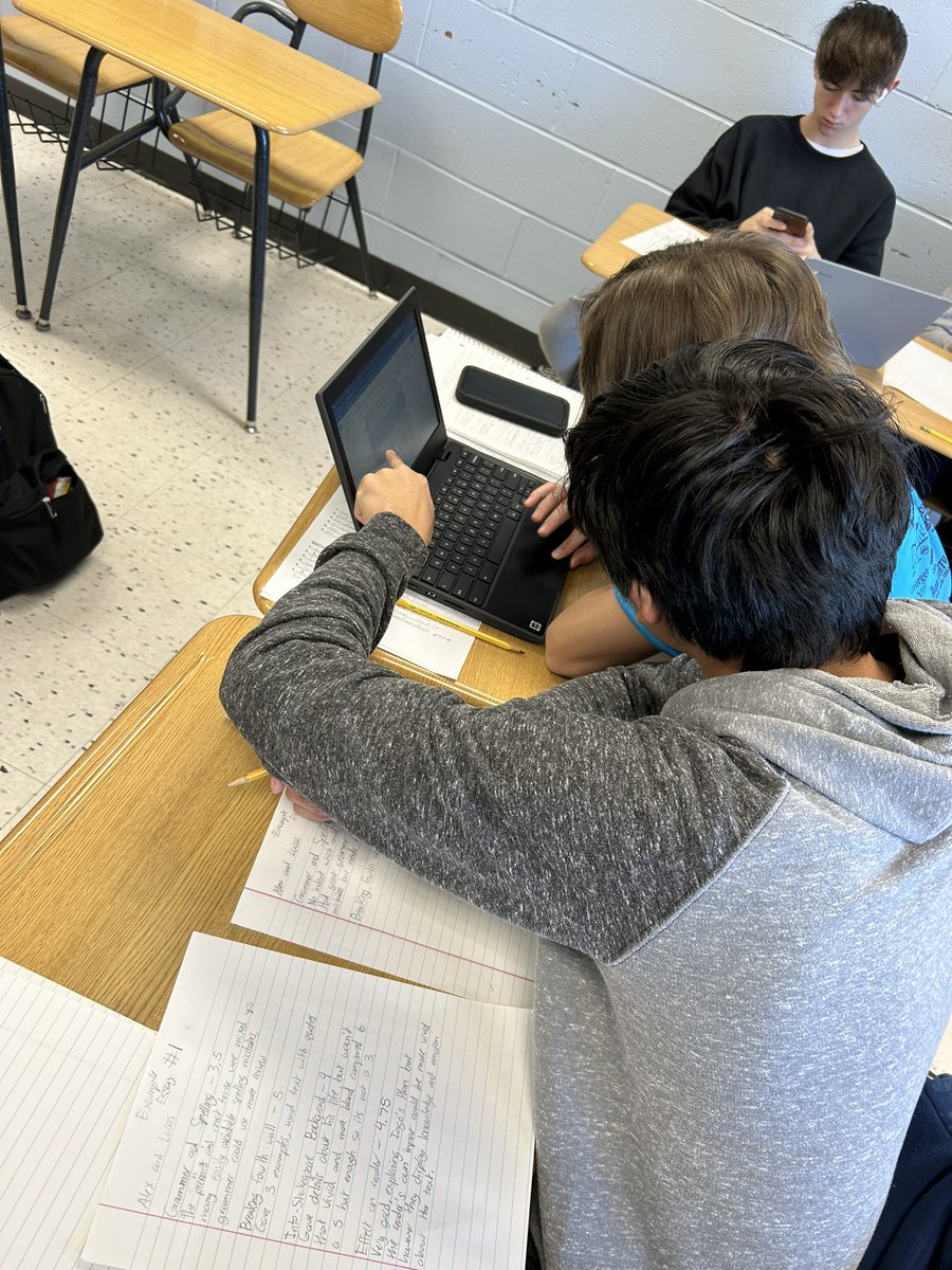 MrDavisBHS's tweet photo. Today we graded essays that previous students of years past have written. They used rubrics to grade and comment as they became teachers. This will help them understand what is expected of them them when THEY write their own. #thinkerpose #barnegatinspires https://t.co/QVoNH5AqqN