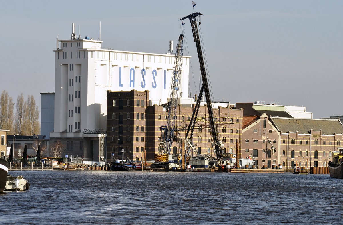 WormJK's tweet photo. Bouw nieuwe Zaanbrug tussen Wormerveer en Wormer https://t.co/7Wz3gdjT46