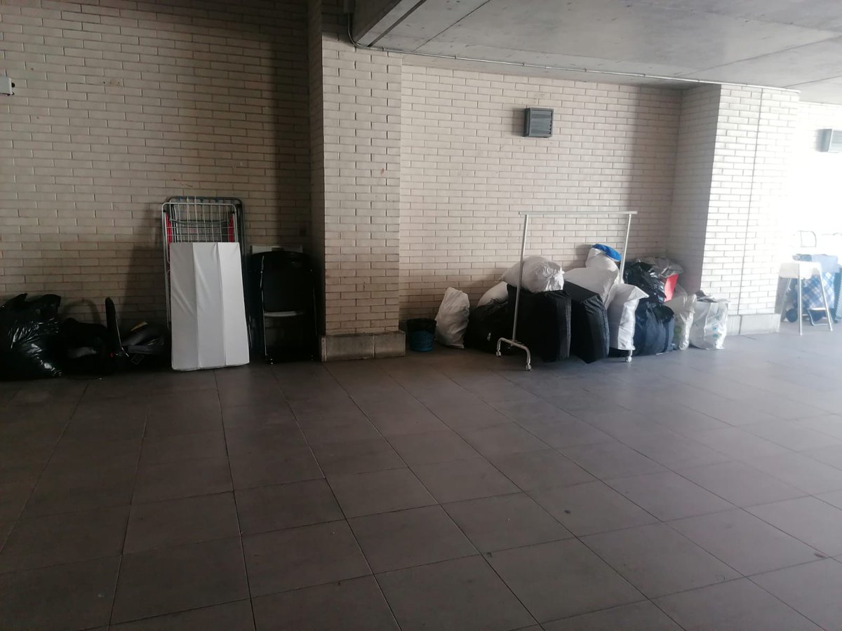 PahLeganes's tweet photo. #AytGetafeDesahucia jamás nos cansaremos de denunciar irregularidades en este caso, los S.Sociales comandandos por @sara_heba  alcaldesa desahuciadora de #Getafe jamás informaron a la afectada del  derecho a "justicia gratuita" 
Una más... 
LA PAH NO OLVIDA https://t.co/2qbfmzu3LZ