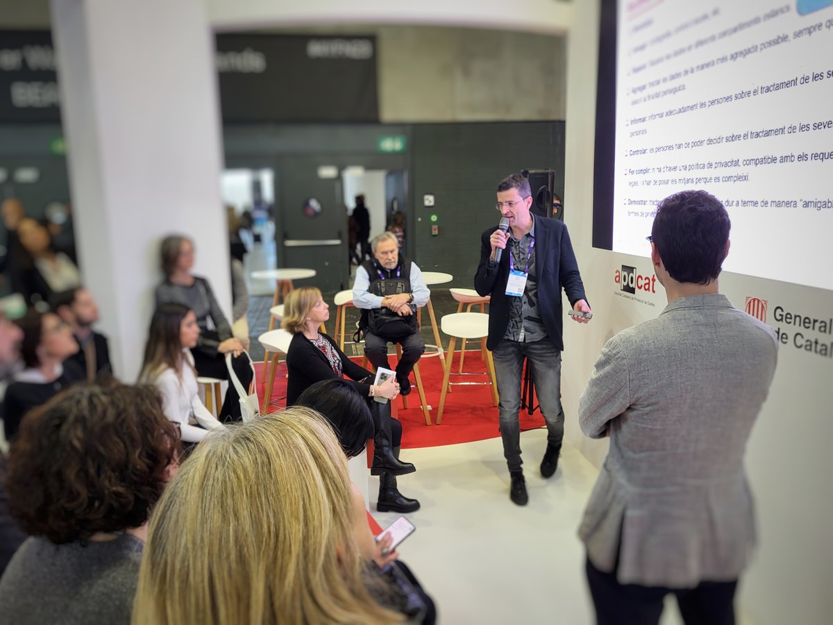 Autoritat Catalana de Protecció de Dades tweet media