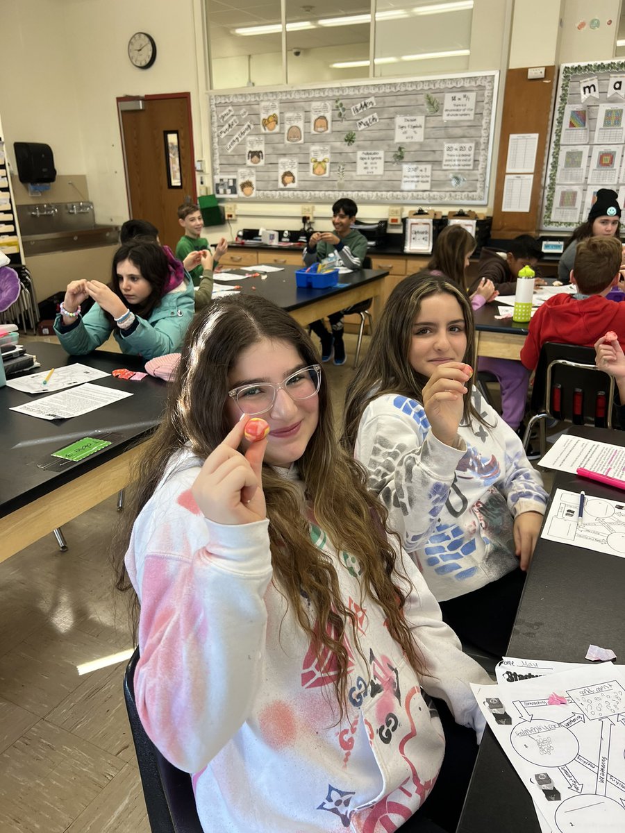 Ms. Sloane (@misscsloane) on Twitter photo Modeling the rock cycle with Starburst 🪨 <a href="/Mrs_Lein/">Lisa Lein</a> <a href="/MAPaceEWSD/">M Alexis Pace</a> <a href="/WilletsRoadMS/">Willets Road School</a> #ewlearns Modeling the rock cycle with Starburst 🪨 <a href="/Mrs_Lein/">Lisa Lein</a> <a href="/MAPaceEWSD/">M Alexis Pace</a> <a href="/WilletsRoadMS/">Willets Road School</a> #ewlearns