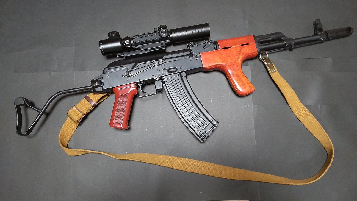 EG6CivicSiRII's tweet photo. ショットガンの木製部品を磨いたらこっちもやりたくなったので
ピカピカになったけれど上下で色が違うな…
#AIMS
#PMmd.86
#サバゲー
#電動ガン https://t.co/BW50pw2Cu3
