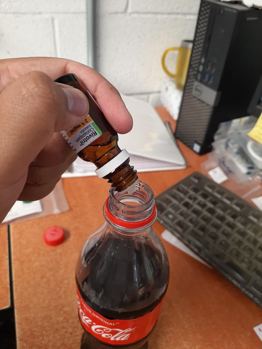 yodagreenemd's tweet photo. Se antoja una Clona-Coca 🙂 https://t.co/amCFaQR5gW