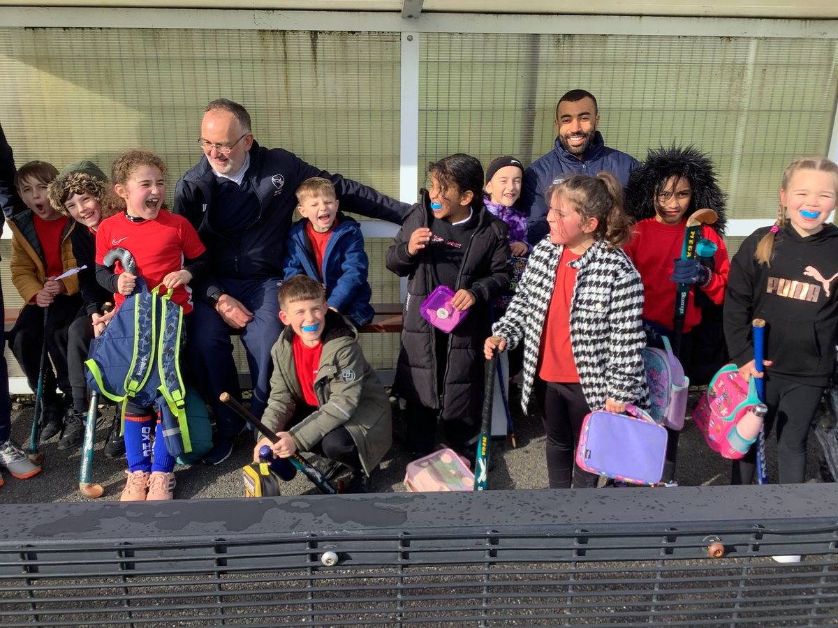 Year 3 and 4 had an amazing day @HeadingtonSch with <a href="/HSO_Sports/">Headington Sports</a> and <a href="/OxfordHC/">Oxford Hockey Club</a> taking part in their hockey festival today. Nothing but the highest praise from our staff and children. Thank you to all involved.