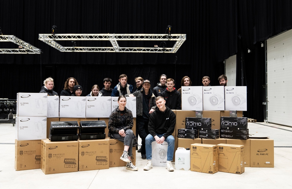 ElationPro's tweet image. Elation Professional and Obsidian Control Systems are proud to be partnering with Backstage Academy, the UK’s premier institution for the education of the next generation of live event professionals

#elationprofessional #obsidiancontrolsystems