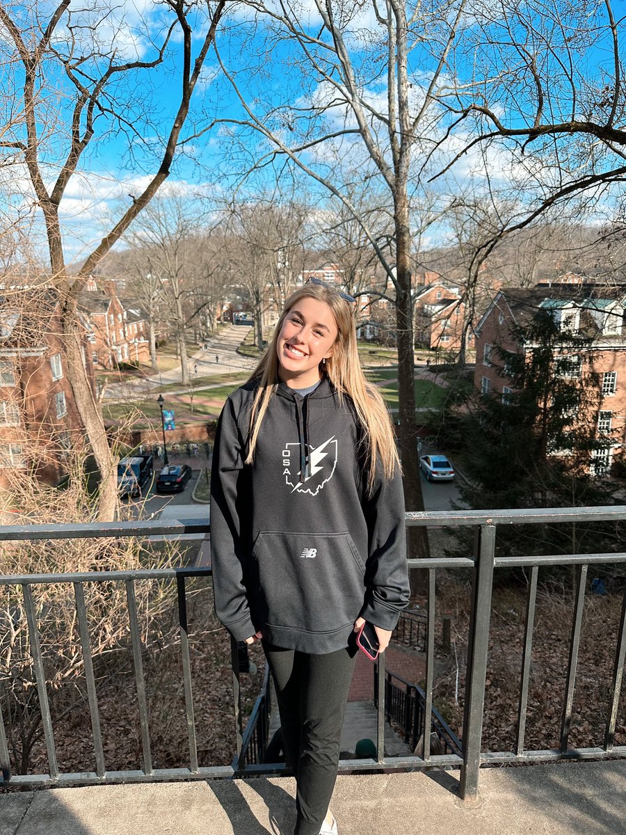 smithhgracie's tweet photo. a weekend in athens 💚🤍 OV #2 !! @OhioXCTF https://t.co/sr6JNcQqMb