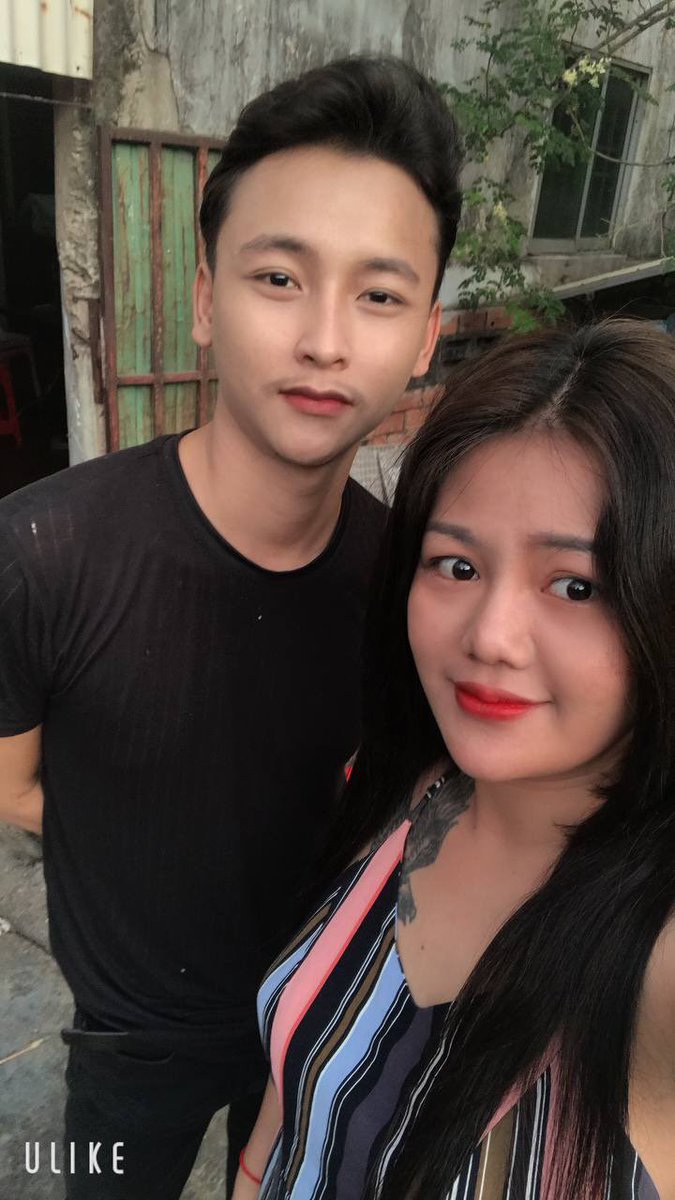 Bro94035447's tweet photo. ពីអ្នកបងប្អូនស្រី https://t.co/0znULb4f9w