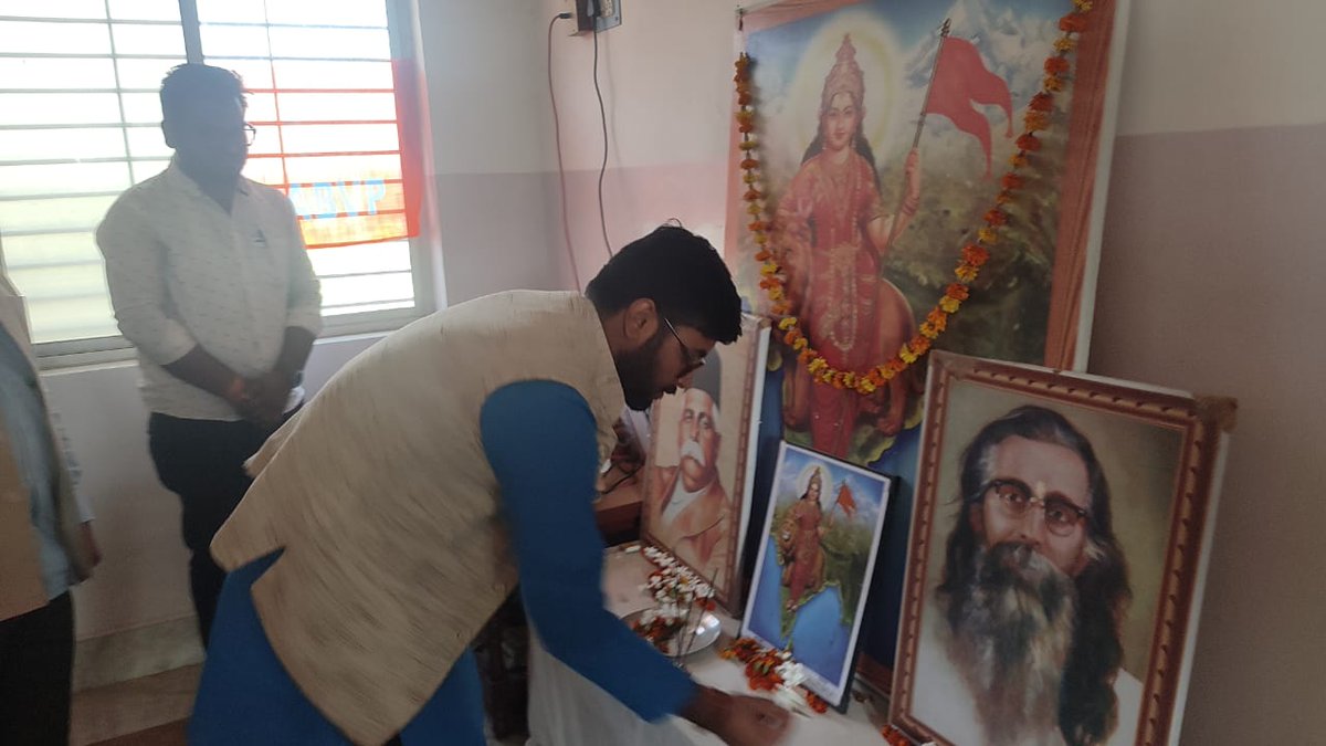 UtpalBrmn's tweet photo. অখিল ভারতীয় বিদ্যার্থী পরিষদ ( ABVP ) বাঁকুড়া বিভাগ বৈঠক। https://t.co/Mdset7sllw