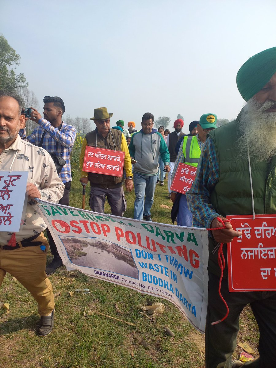 Lakhanpal1Cm's tweet photo. Commitment towards environmental resources is as important as towards the family and society. Stop Polluting Water, Air and Soil. Be committed to save lives !!! #StopPollutingBuddhaDarya #SaveSatluj #FreedomFromPollution #FreedomFromCancer #SavePunjab https://t.co/qCotoY5ymM