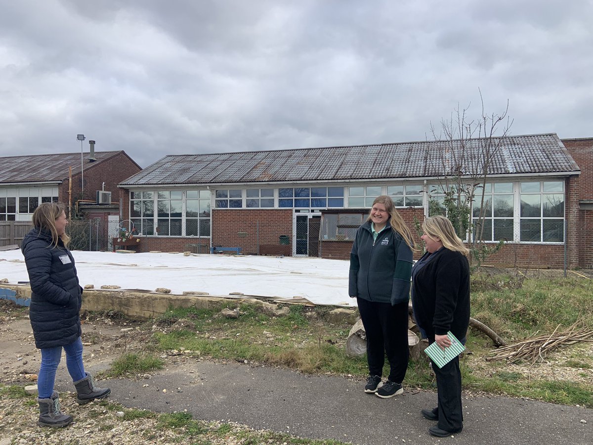 Laura and Alix had the joy of meeting with Muddy Boots at Cornerstone Patch to start our collaboration. Stacey and Frankie are almost as excited as we are … and we have a special way to start in May … a Patch Coronation Tea Party 💖 👑🇬🇧