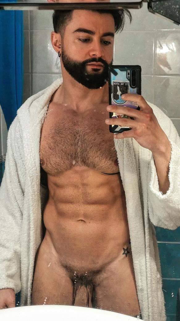 HFitguys tweet picture