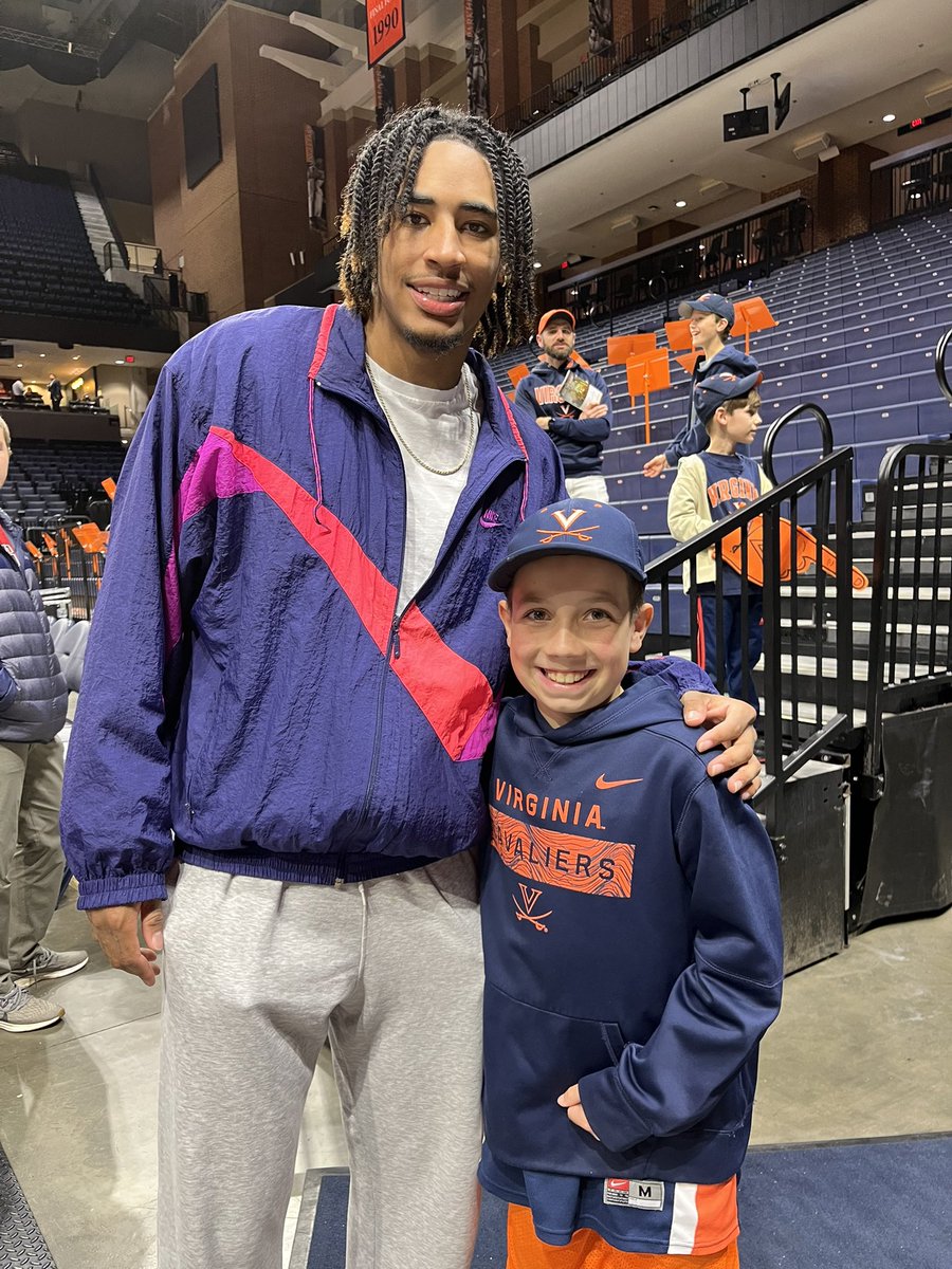 Ironman_Joel's tweet photo. Awesome time getting to surprise Cole for his birthday and go to the UVA game! Even better that they pulled out a much needed win. Thanks so much to @indii5000 for helping Cole get his Armaan picture autographed!! Now time for Cole to get focused for his big playoff game tonight! https://t.co/JQtLq4nGSV