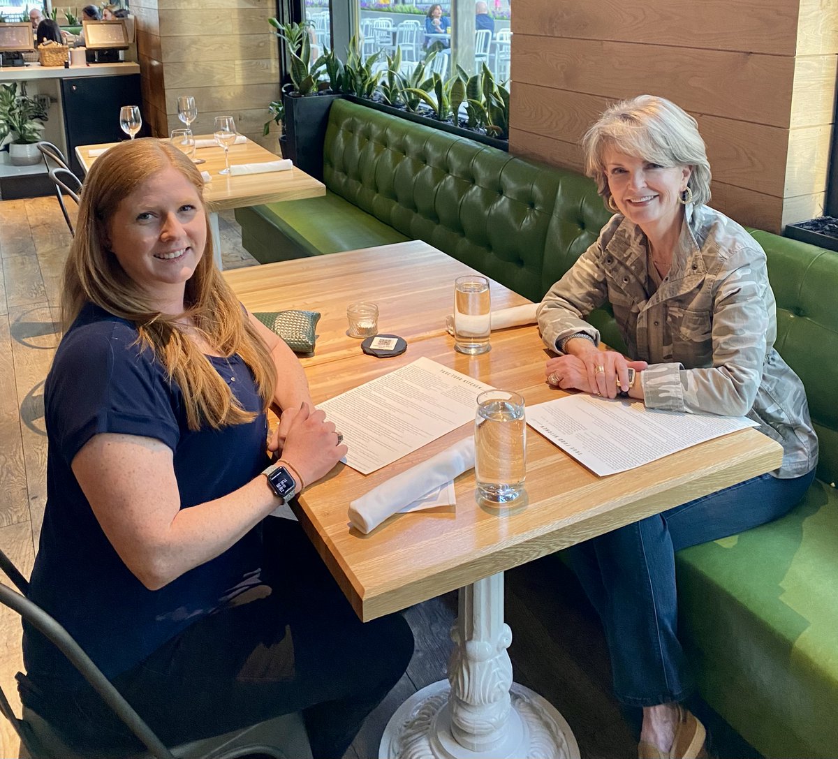 Great time meeting and networking with new contact through @womenincre, @Cnhenson!  Thanks @azPRninja for the introduction.  #commercialrealestate #womenincre #networking #tenantrep #REATAcommercial #melissaswader