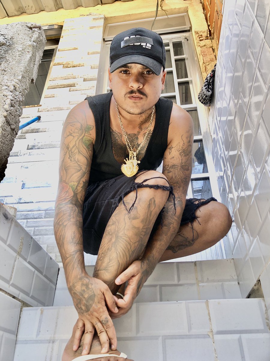djvinicinhoph's tweet photo. Sessão 📸📸
.
.
.
.
.
Lembrando que Sexta feira dia 03 tem Setmixado no Canal do YouTube, inscreva-se lá.
Link 👇
https://t.co/cjmk6OJKRV
#djvinicinhodapenha
#bailedaselva #penha #tiktok #bailedagaiola
#favelavive #kondzilla #dennisdj #gr6 #bailão #gr6explode https://t.co/SHHczpJVNX