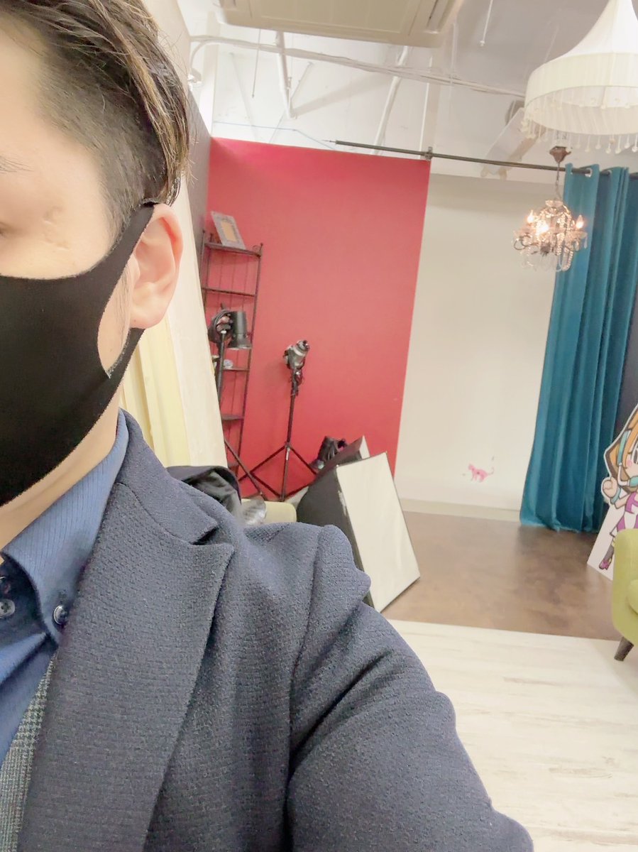ootani1909's tweet photo. こんばんは！！
本日は梅田に撮影同行しておりました☆
良い宣材写真が撮れました！！
乞うご期待☆
居酒屋でご飯食べて帰りました☆
(私はもちろんノンアルです)
Aちゃんお休みの日にありがとうね♪
営業に戻りまして
今のこの時間の時点でほとんどのキャストが完売です☆
頑張りましょう☆ https://t.co/jMJArWzo0f