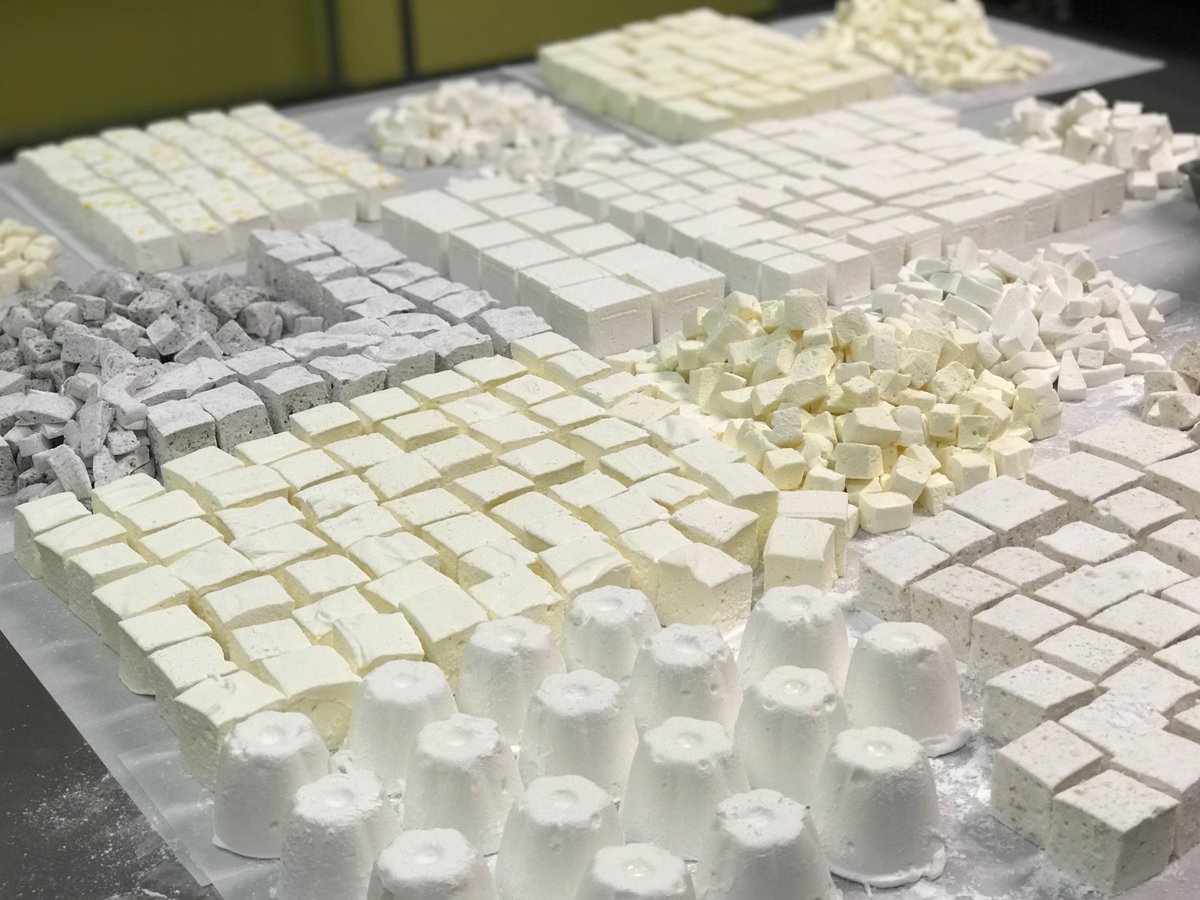 MallowBox tweet media