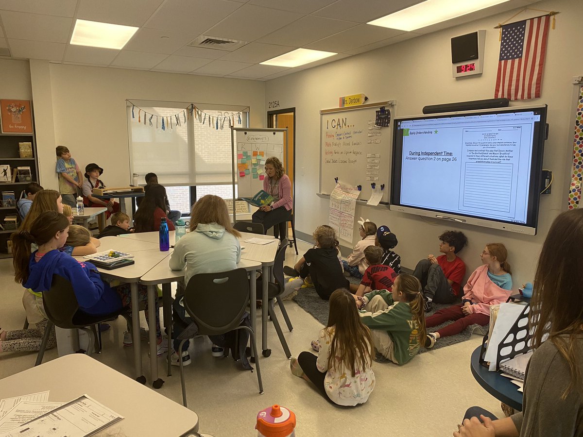 THEMrsHull's tweet photo. Read Across America Week is off to a great start! 5th grade enjoyed a read aloud from Melissa Anderson! #engageSDOW https://t.co/kEkwlSBu8l