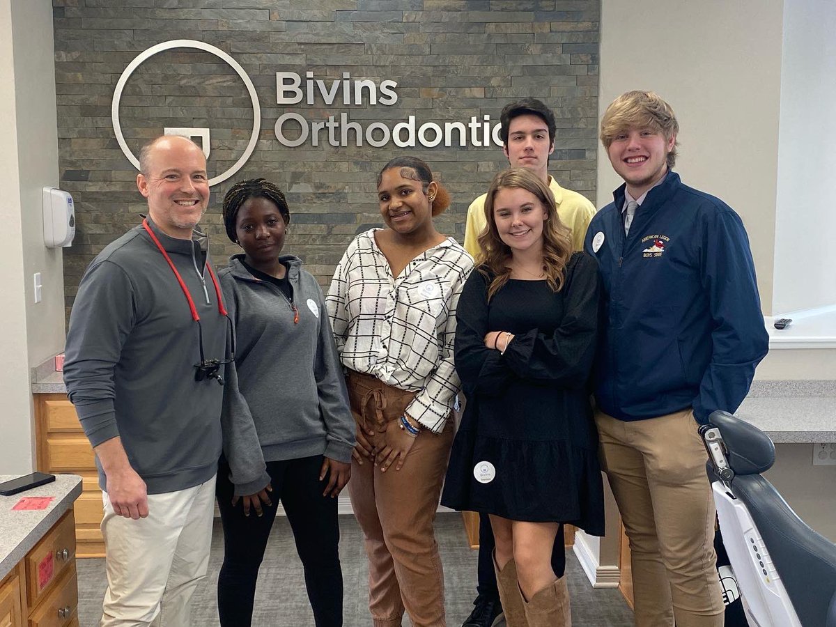 BivOrtho's tweet photo. Bivins Orthodontics was one of several businesses around Chesapeake to participate in the Chesapeake Public Schools Job Shadowing Day on February 28th.  The students who participated with our office were all interested in some sort of dental field.  What a great group of students https://t.co/HHbufQAFyx
