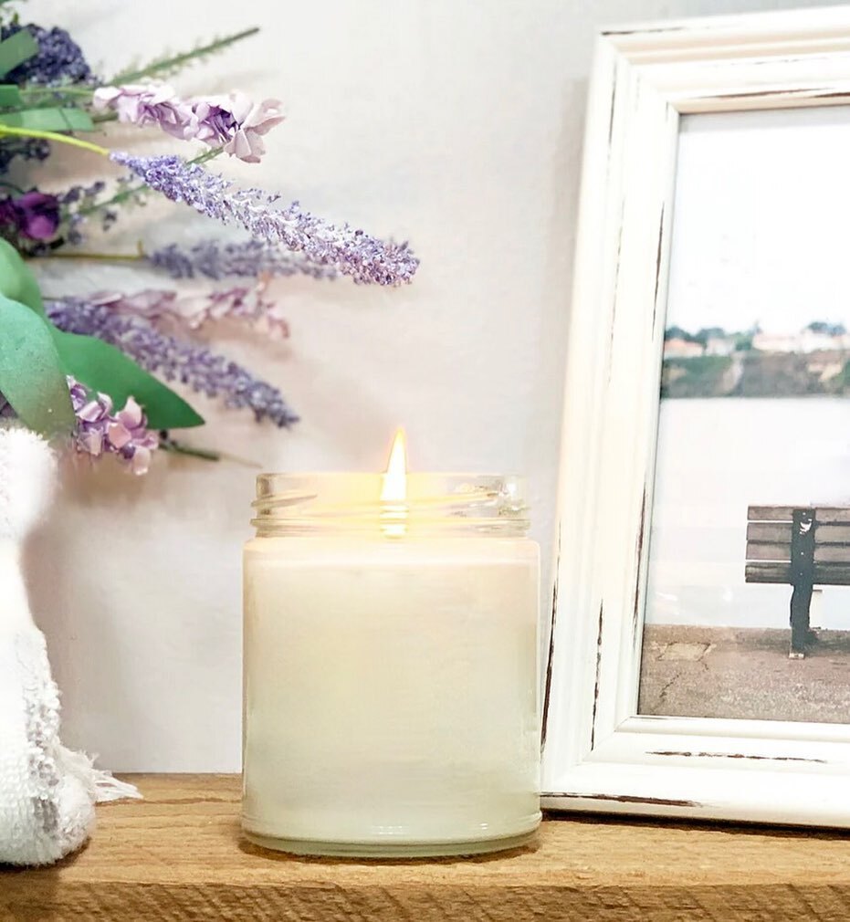 threechicks_co's tweet photo. Trying to bring in some Spring.

#candles #candlesofinstagram #candlelover #handpoured #handpouredsoycandles #soycandles #soymelts #soywax #soywaxcandles #ecofriendly #hudsonvalley #shoplocal #handmade #vegan #threechickscandles #threechickscompany #madeintheusa #femaleentre… https://t.co/R63IQXYTzc