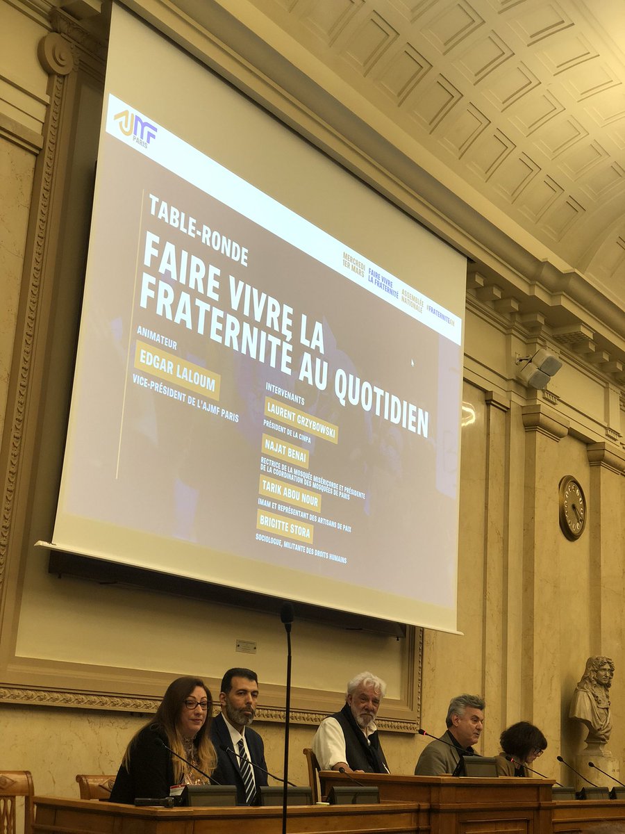NadafiHamdam's tweet photo. À l’occasion de la journée internationale zéro-discriminations et du colloque « Faire vivre la fraternité » #AJMF, je partage à nouveau ce texte qui porte les valeurs et propositions des bahá’ís sur la question de la cohésion sociale ➡️ https://t.co/keXBP9DD3O https://t.co/ZaL0MxmNG8